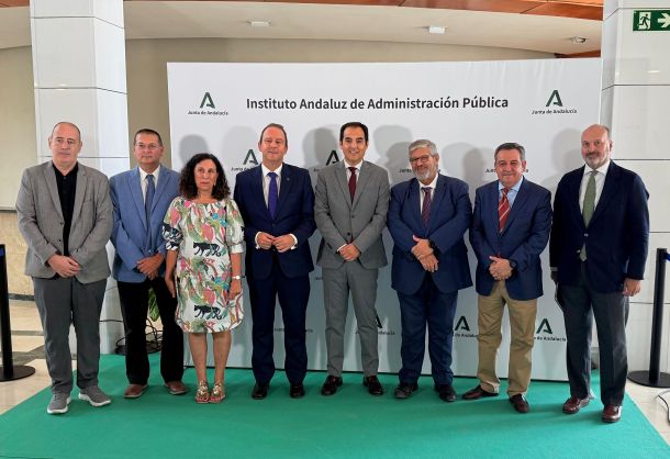 , , , , , Foto de familia de la asamblea general de la AUIP, , , , 